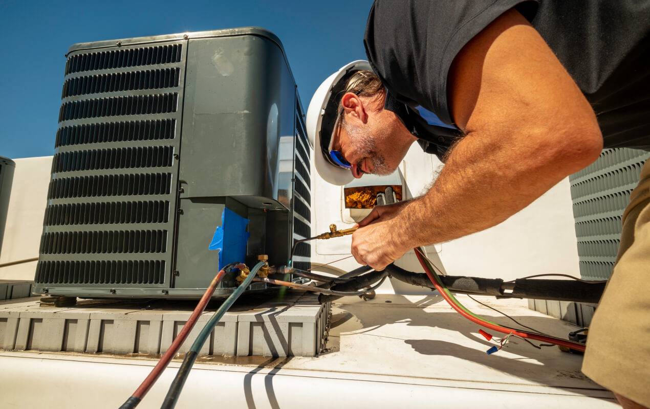 heat pump repair service in Oakville